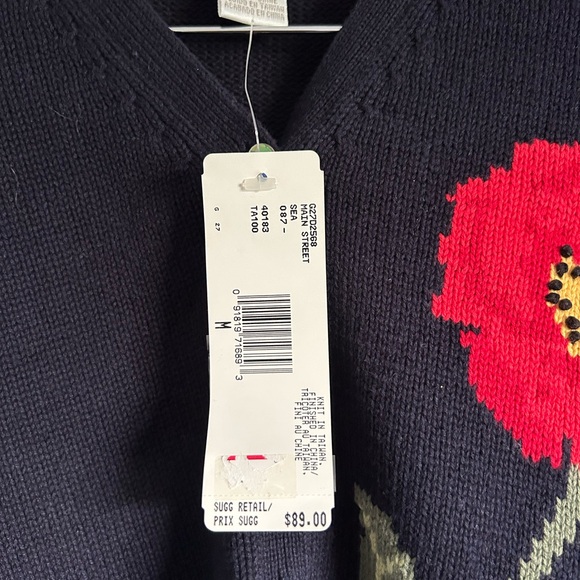 NWT Floral Embroidered Women's Sweater - Black with Red Accents - Picture 2 of 8